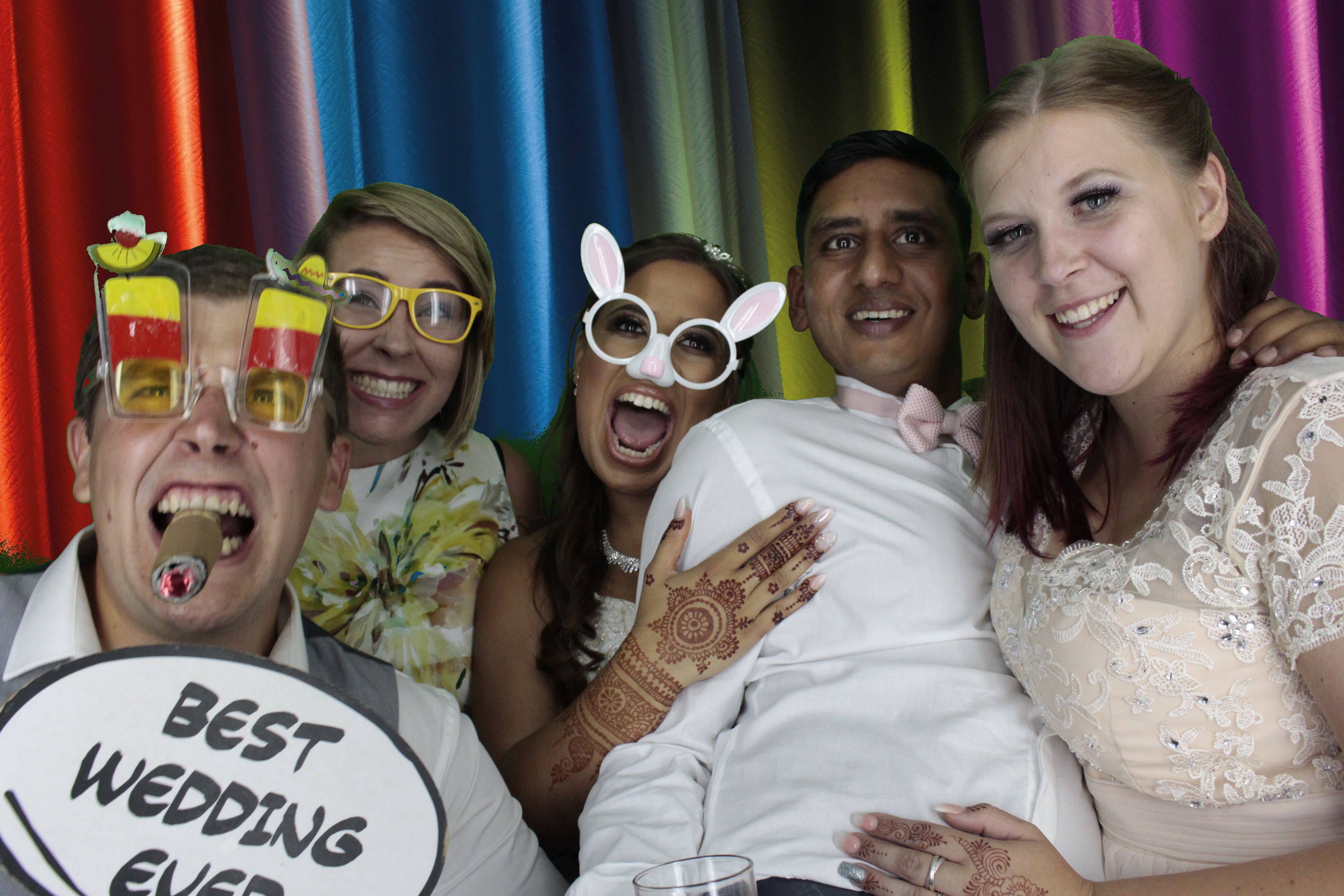 Bhavin & Yasmin’s Wedding | View more photos from the event at gallery.myphotoboothexperience.co.uk/u/MyPhotoBoothExperienceLtd/Bhavin-Yasmin’s-Wedding